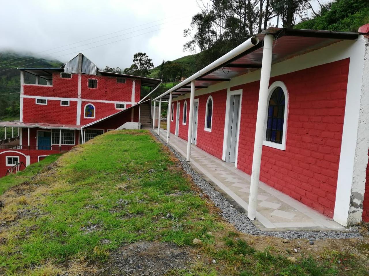 Alausí Hosteria El Mirador المظهر الخارجي الصورة